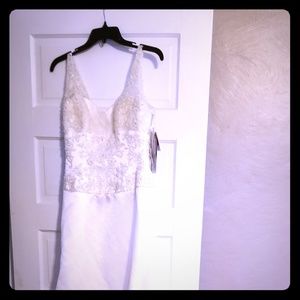 NWT WEDDING GOWN
